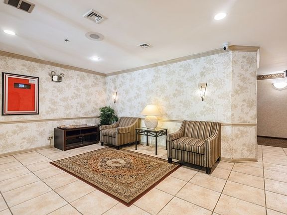 3rd image of 8610 Waukegan Rd Unit 205