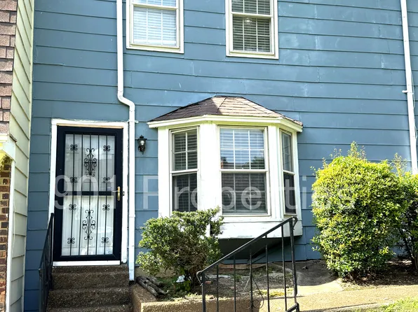 3389 Lord Dunmore Cv #1, Memphis, TN 38134
