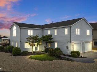 28 S Dayton Dr, Little Egg Harbor, NJ 08087