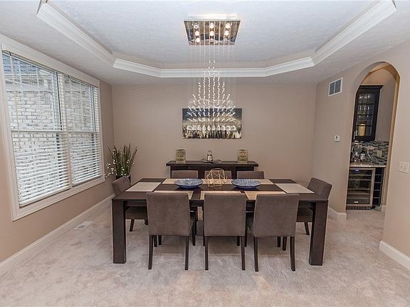 4th image of 20758 Donegal Ln