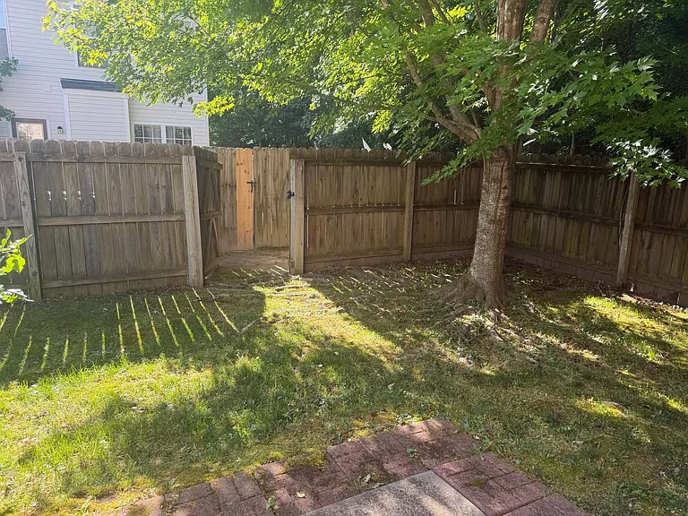 5539 Belle Pond Dr — Photo 4