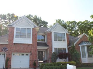 12 Narrows Way, Monroe Township, NJ 08831