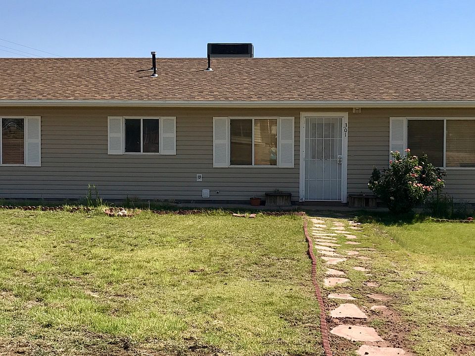 1st image of 301 E Vista Dr
