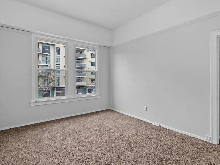 3843 Park Blvd #4 — Photo 10