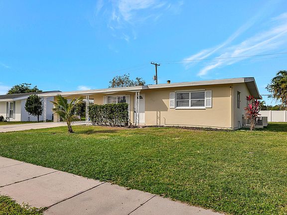 2nd image of 2812 SE Morningside Boulevard