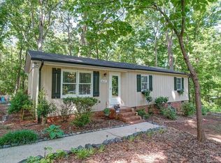 8635 Lochinvar Dr, Charlotte, NC