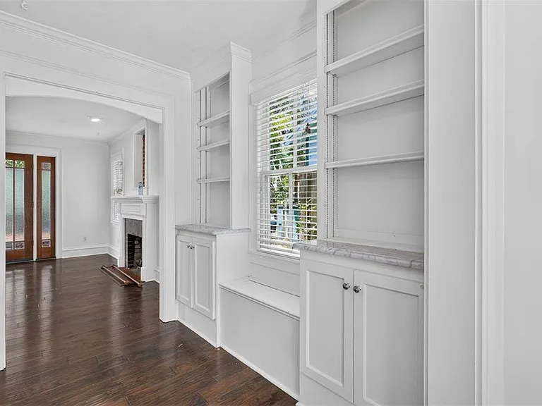 433 SE 7th St — Photo 14