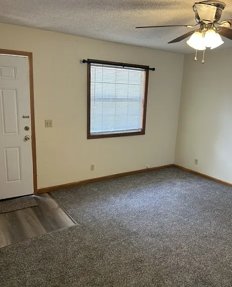 1152 S Glenn Ave #B — Photo 3
