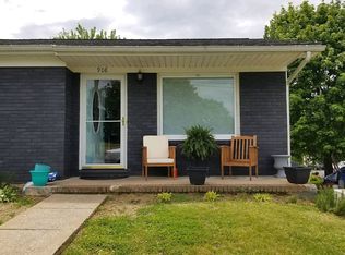 908 Junior Ave, Shenandoah, VA 22849