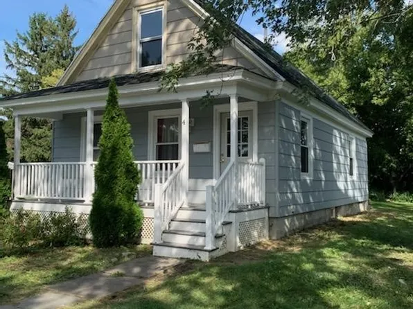 4 Ealy Ave, New Hartford, NY 13413