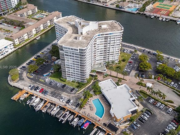 2nd image of 100 Golden Isles Dr APT 104