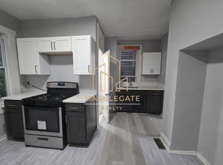 77 2nd St #1A, Newark, NJ 07107