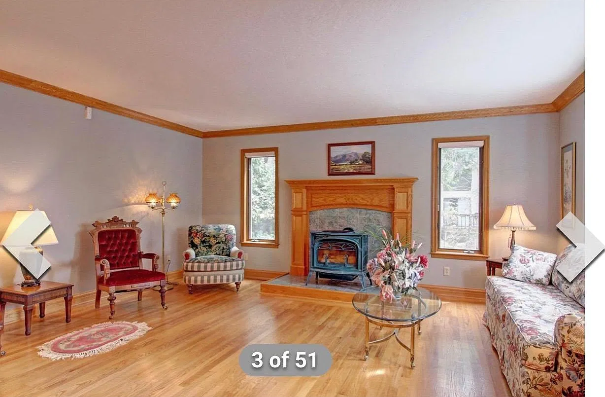 16823 Alice Way — Photo 2
