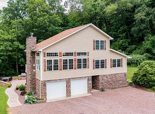 1483 Mae West Rd, Confluence, PA 15424