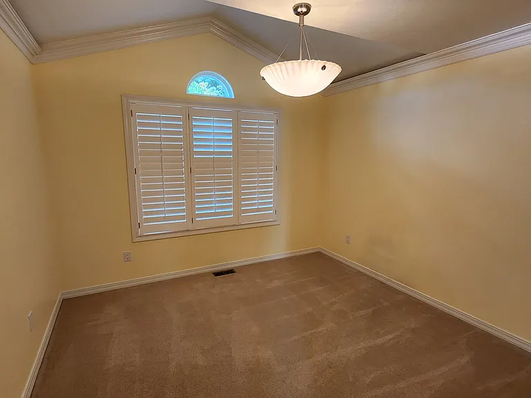 3808 Lone Tree Ln — Photo 7