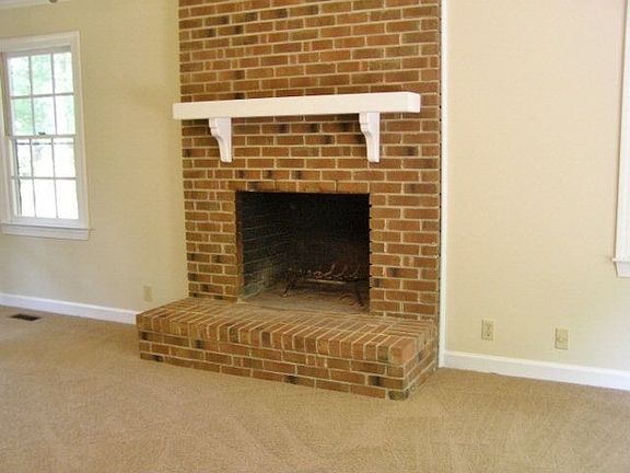 4th image of 126 Kelly Dr