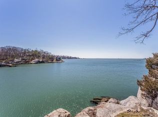 33 Castle Rock, Branford, CT 06405