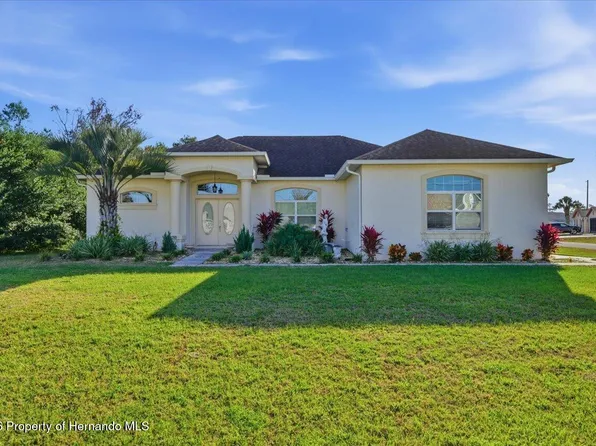 6320 Kingway Ln, Spring Hill, FL 34608