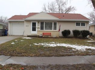 3613 Aurora Ave, Des Moines, IA 50310