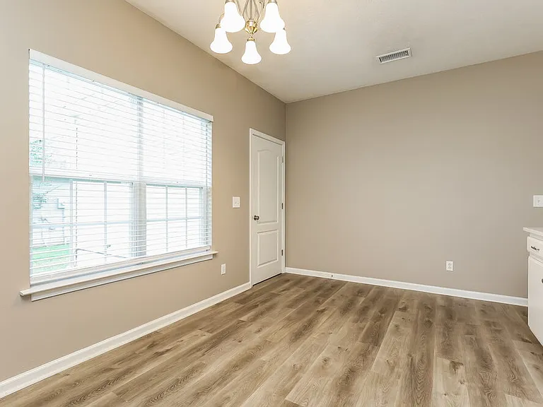 2744 Pepperdine Dr — Photo 6
