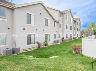1906 N Geneva Rd APT 301, Provo, UT 84601