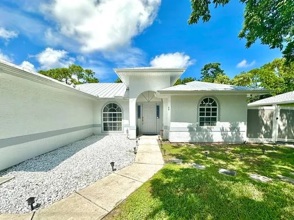 2279 SE Blossom Rd, Port Saint Lucie, FL 34952