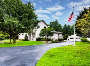 4184 S Park Rd, Eau Claire, MI 49111