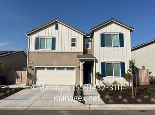 2842 E Colina Dr, Fresno, CA 93730