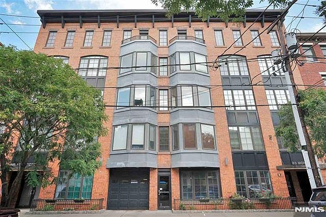 1st image of 83 Monroe St APT 4B