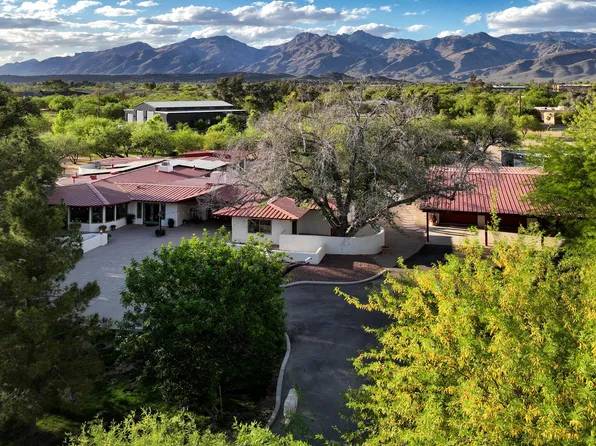 8741 E Woodland Road, Tucson, AZ 85749