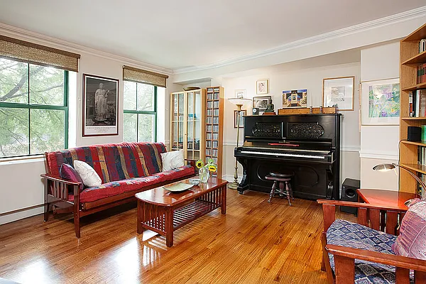 Sold by Brooklyn Real Inc | media 28