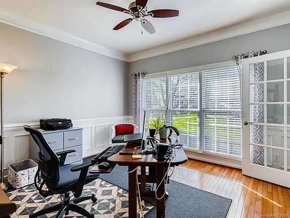 5th image of 115 Jib Ln