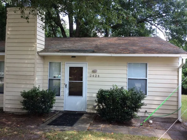2424 Educational Dr, New Bern, NC 28562
