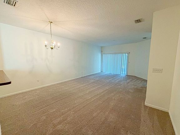 3rd image of 3888 Summer Grove Way S