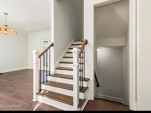 5th image of 9409 Civic Way