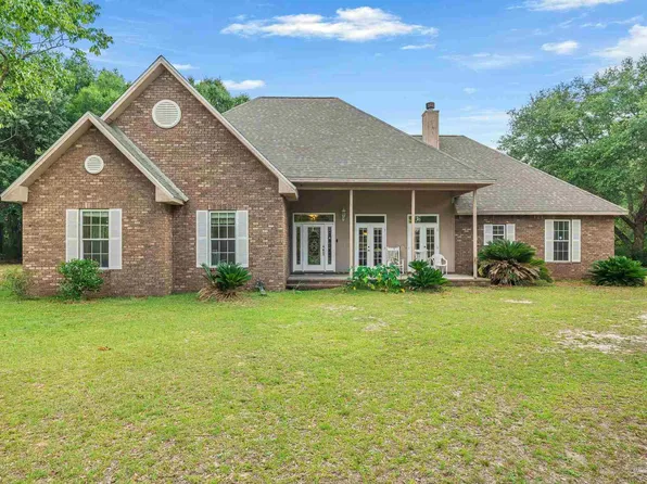 9069 Hay Meadow Rd, Milton, FL 32583