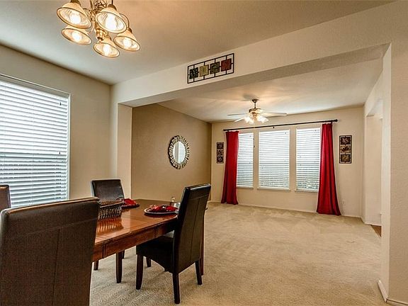 4th image of 3912 Winter Springs Dr