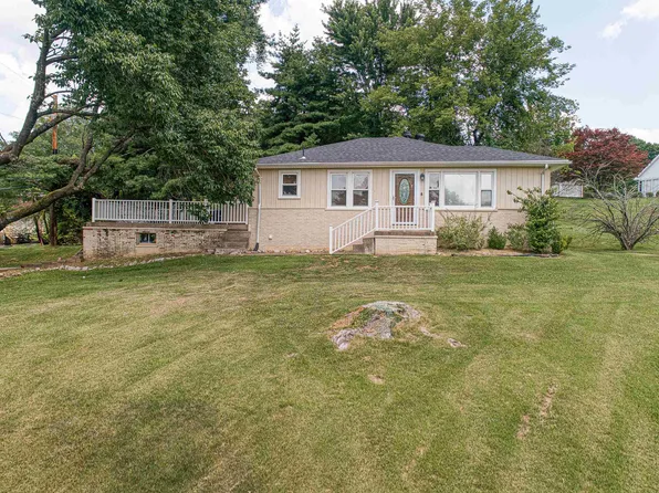 5225 Bridgeview Dr, Evansville, IN 47712