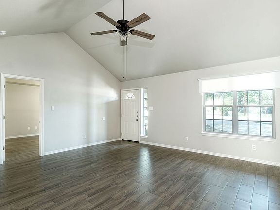 2nd image of 109 Castleberry Ct