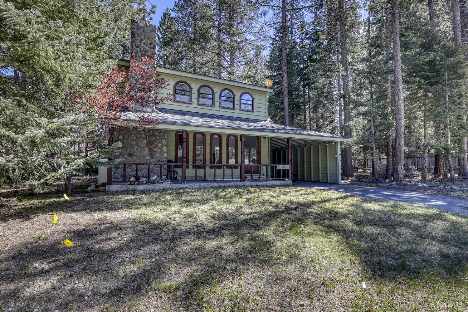 2104 W Way photo 1
