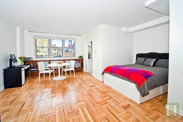 Sold by Halstead Real Estate | media 2