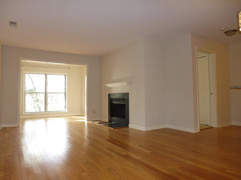10302 Appalachian Cir #8305 — Photo 7