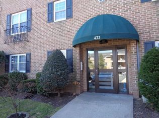 422 Maryland Ave APT 2C, Staten Island, NY 10305
