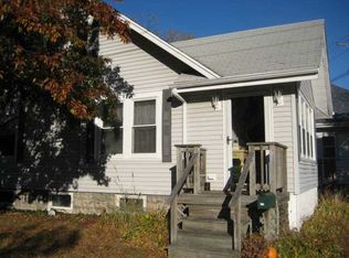 613 Post Rd, Warwick, RI 02888