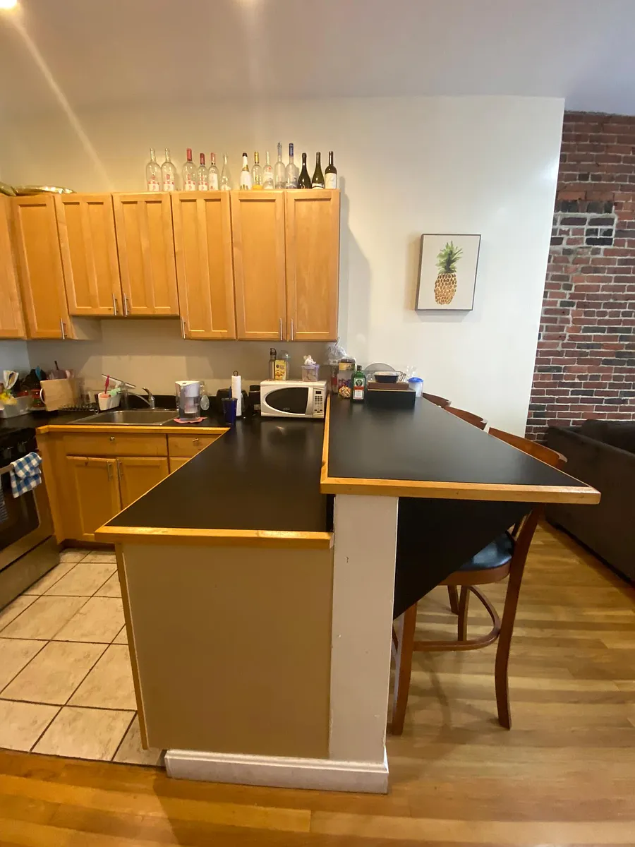 Building Photo - 51 Temple Pl #3F