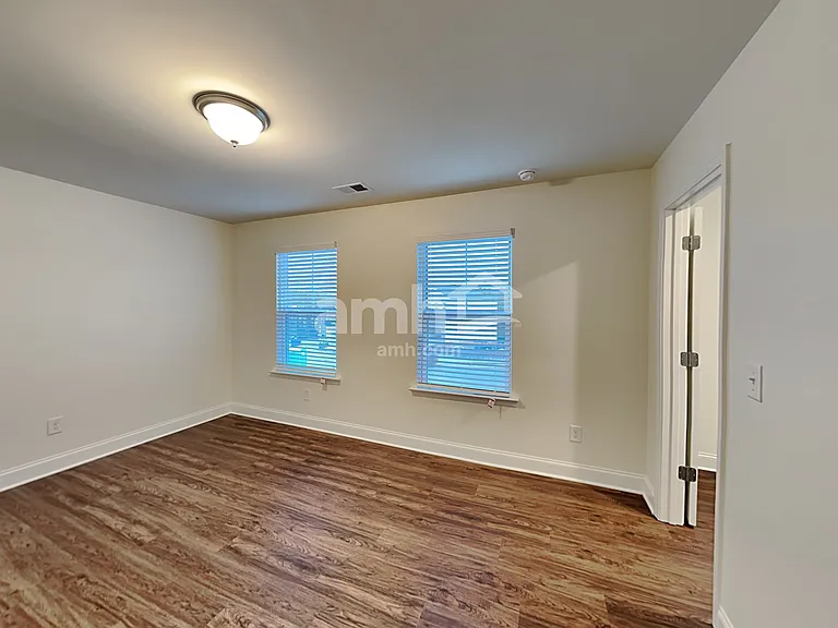 8115 Brookbend Dr — Photo 21
