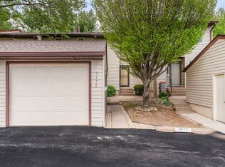 3470 Johnathan Ave, Bettendorf, IA 52722