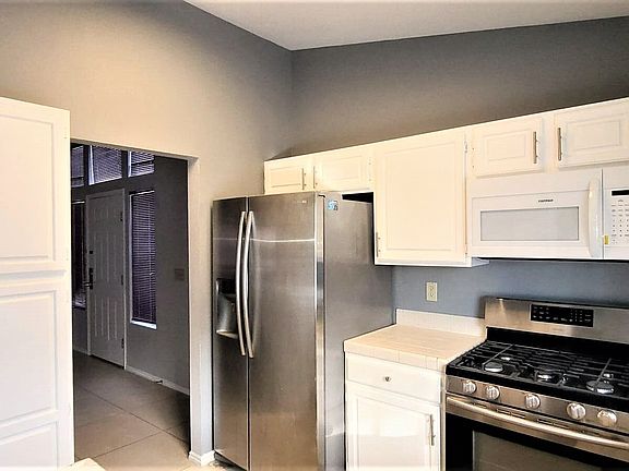 4th image of 271 Grand Teton Dr