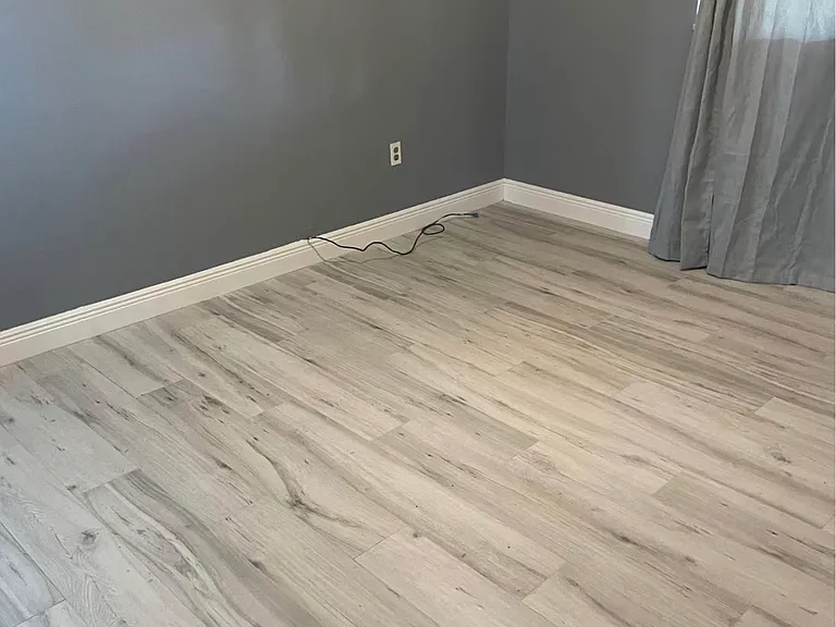 893 Iris Dr #1 — Photo 3