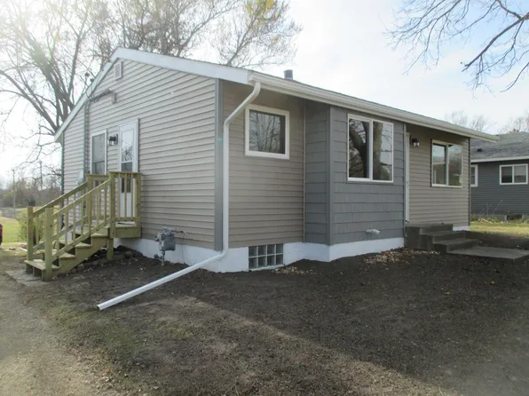 114 South St W, Deer Park, WI 54007
